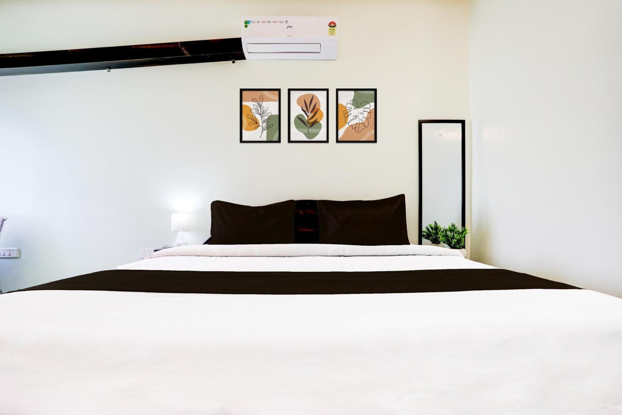 Hotel O Deejit Inn Danapur Exteriör bild