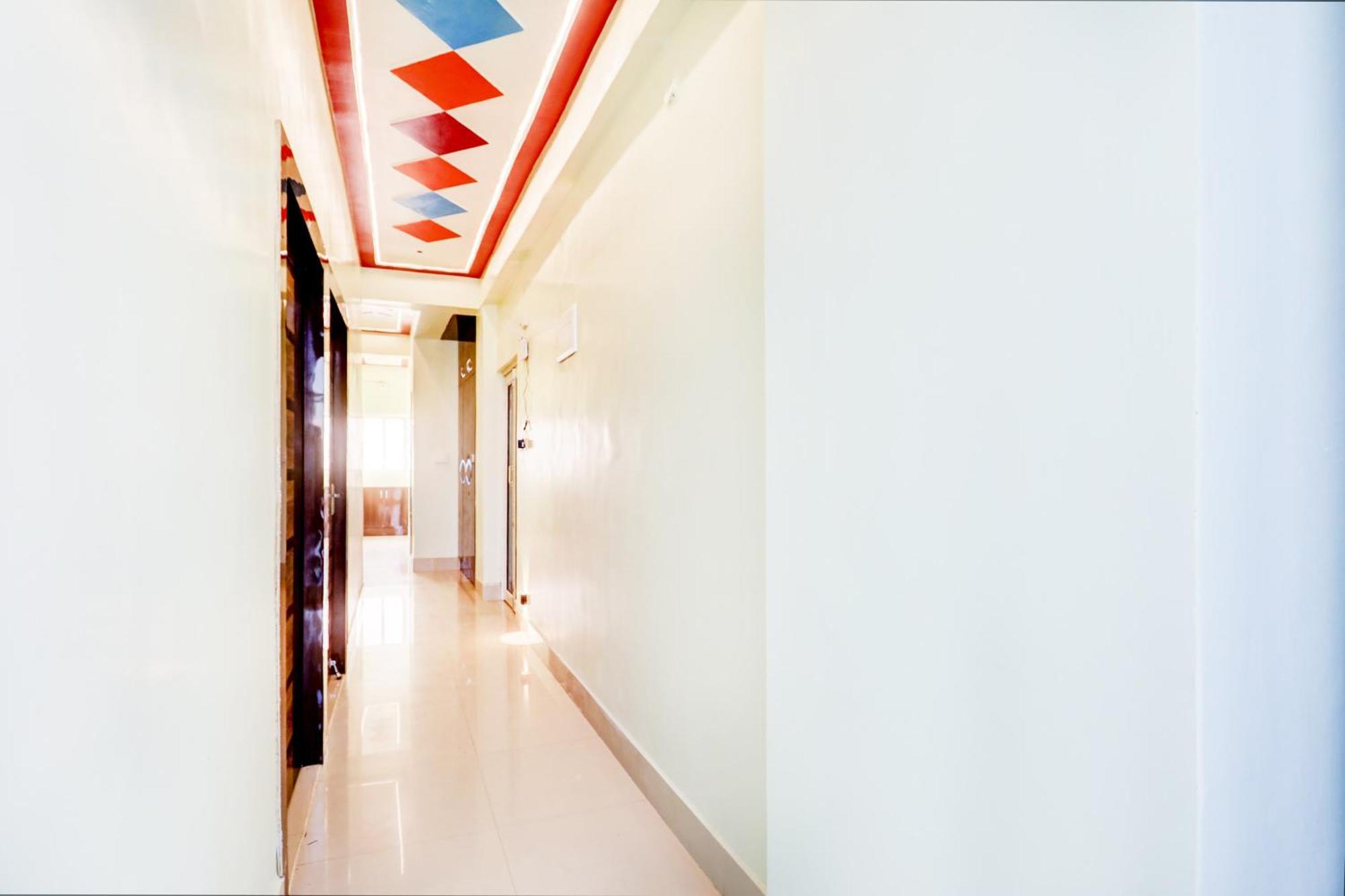 Hotel O Deejit Inn Danapur Exteriör bild